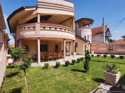 Donje Grbice | 4zida.rs