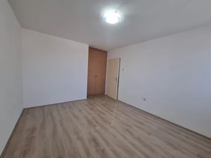 Bajnatska | 4zida.rs