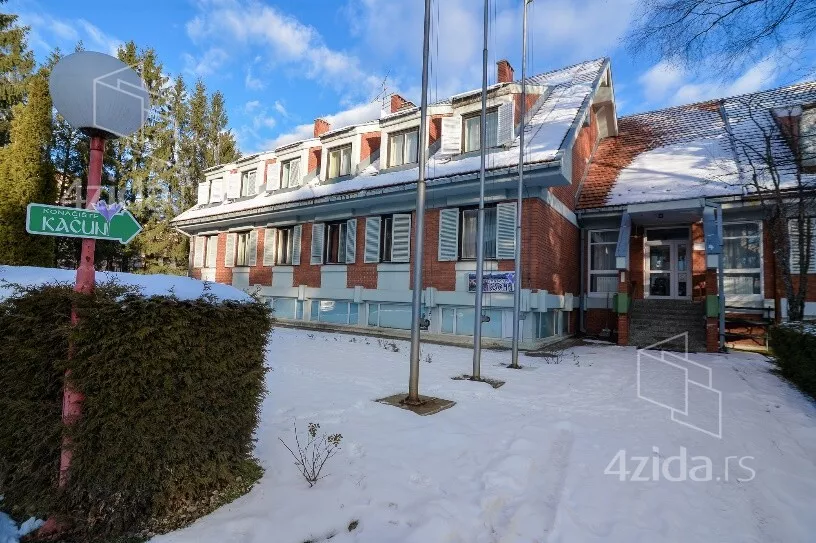 Turistički objekat | 4zida