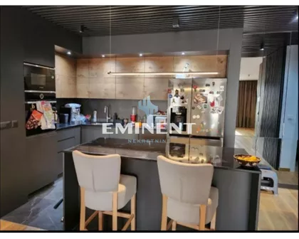 Tadije Sondermajera | 4zida.rs