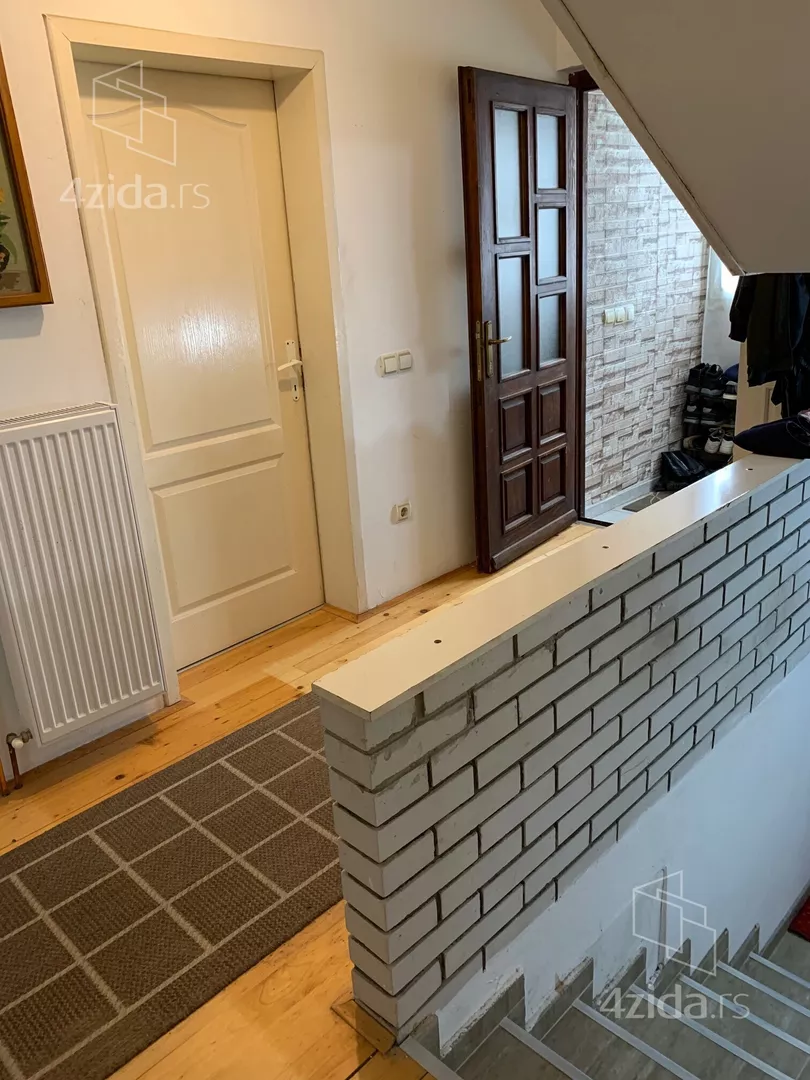 3-etažna kuća | 4zida