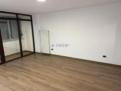 Filmski Grad | 4zida.rs