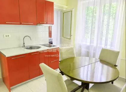 Skender Begova | 4zida.rs
