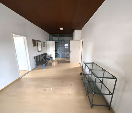 Prvomajska | 4zida.rs