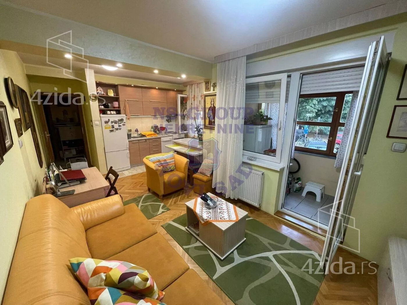 Jednoiposoban stan | 4zida