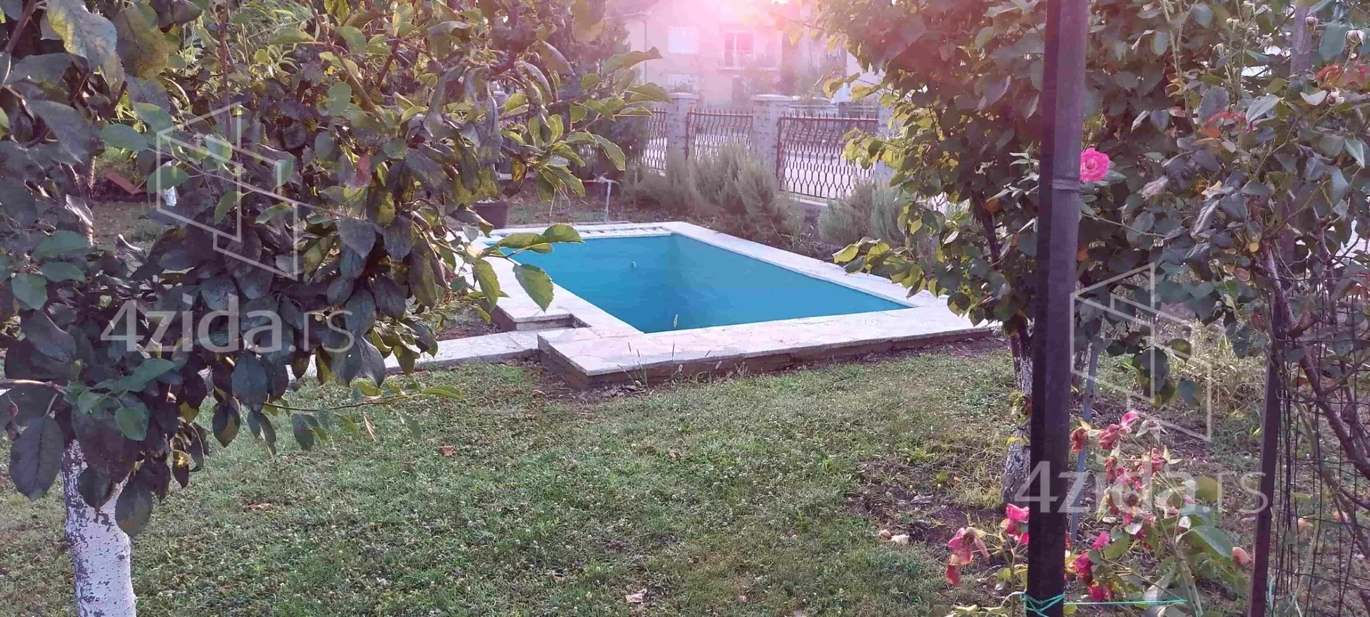 3-etažna kuća | 4zida