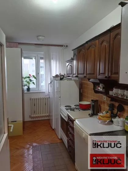 Rotkvarija | 4zida.rs