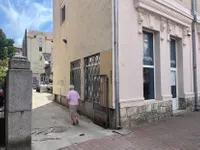 Lokal | 4zida