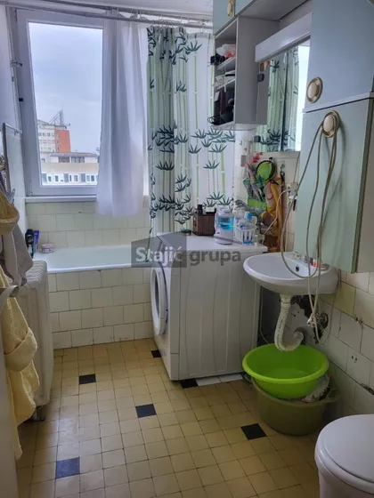 Pariske komune | 4zida.rs