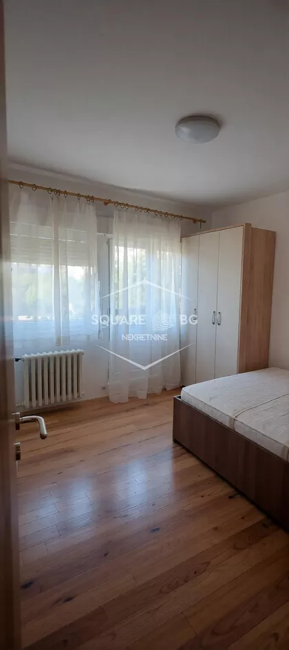 Kraljevačka | 4zida.rs