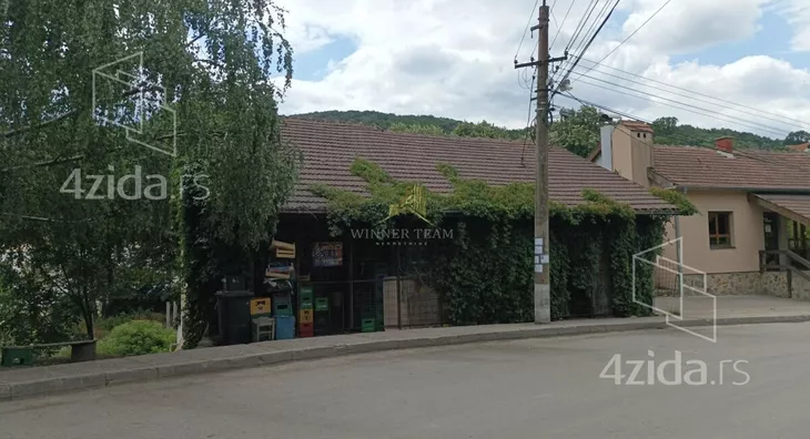 Poslovni prostor | 4zida