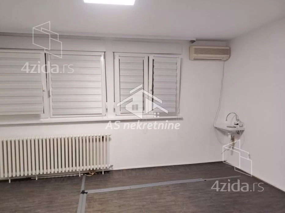 Kancelarija | 4zida
