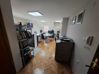 Patrijarha Pavla 9 | 4zida.rs