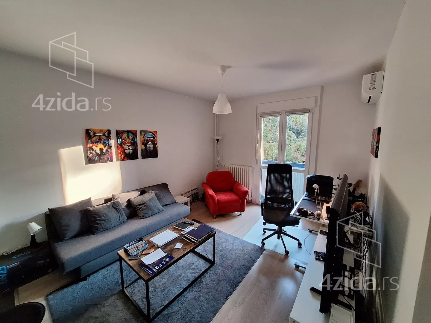 Troiposoban stan | 4zida