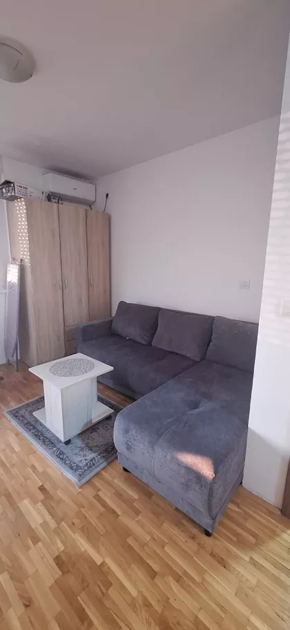 Kralja Petra I Karađorđevića 44 | 4zida.rs