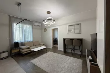 Strahinjića Bana | 4zida.rs