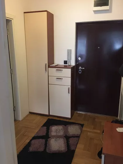Miljana Miljanića 23 | 4zida.rs