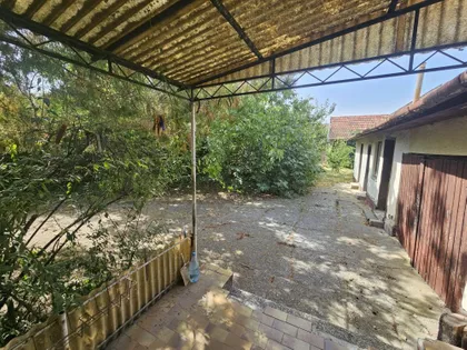 Mali Radanovac | 4zida.rs