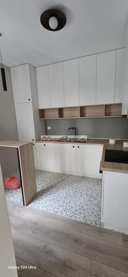 Crveni Krst Zvezdara | 4zida.rs