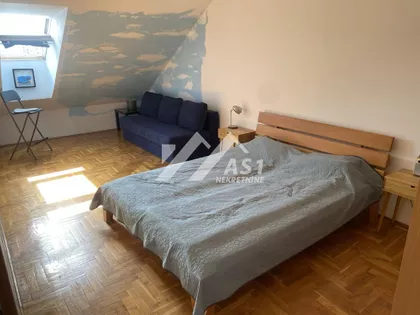 Hadži Ruvimova | 4zida.rs
