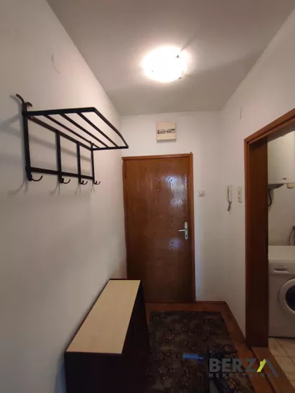 Cara Dušana | 4zida.rs