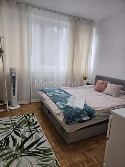 Albanske spomenice | 4zida.rs