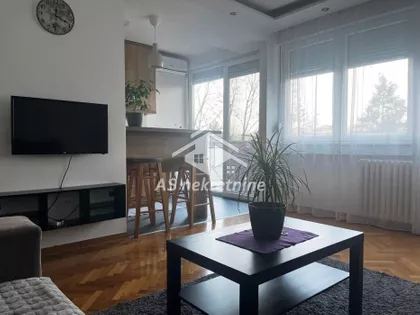 Učiteljsko Naselje | 4zida.rs