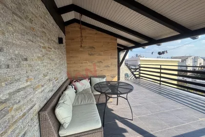 Maršala Birjuzova | 4zida.rs