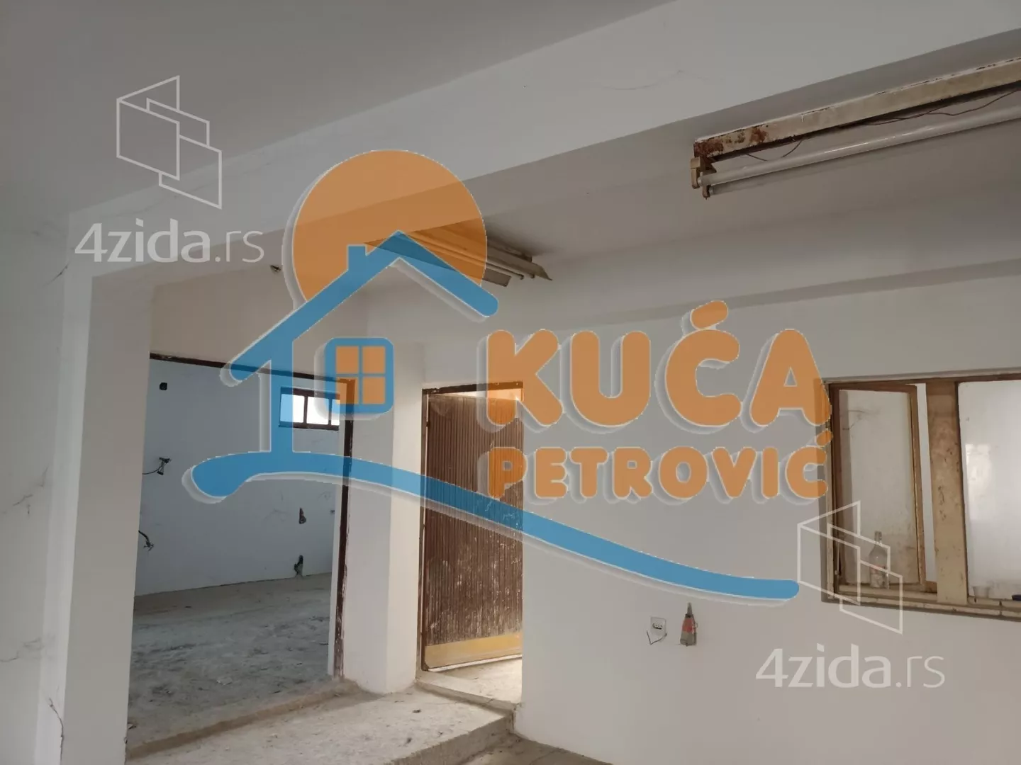 Lokal | 4zida