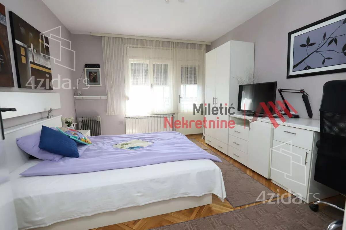 3-etažna kuća | 4zida