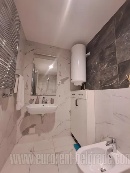 BLOK 63 - PETICA | 4zida.rs