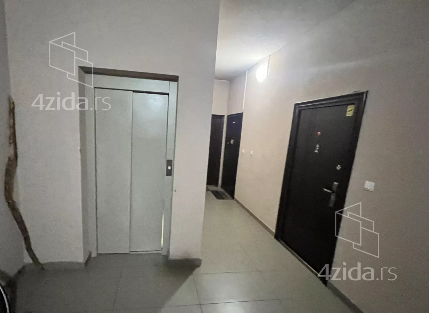 Garsonjera | 4zida