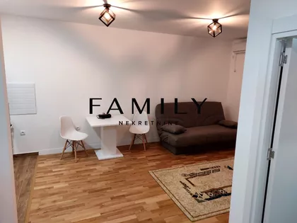 Petrovaradin | 4zida.rs