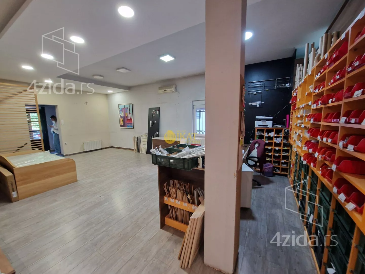 Lokal | 4zida