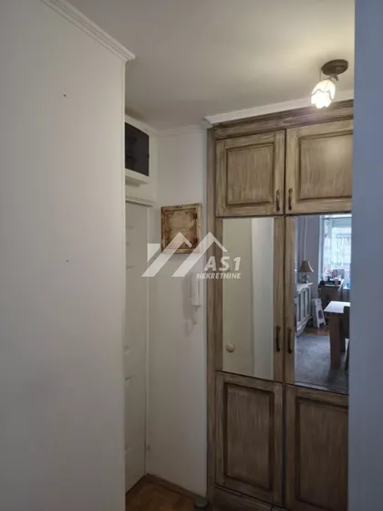 Braće Jovandić | 4zida.rs