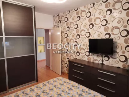 Janka Čmelika | 4zida.rs