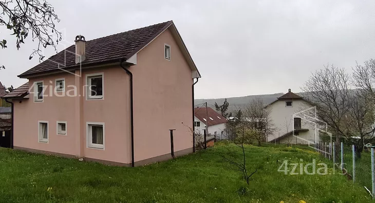 2-etažna kuća | 4zida