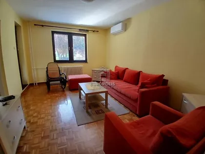 Nedeljka Gvozdenovića | 4zida.rs