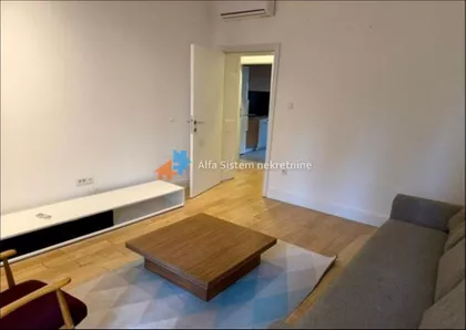 Krunski Venac | 4zida.rs