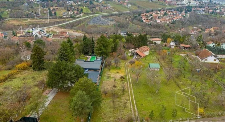 Građevinsko zemljište | 4zida