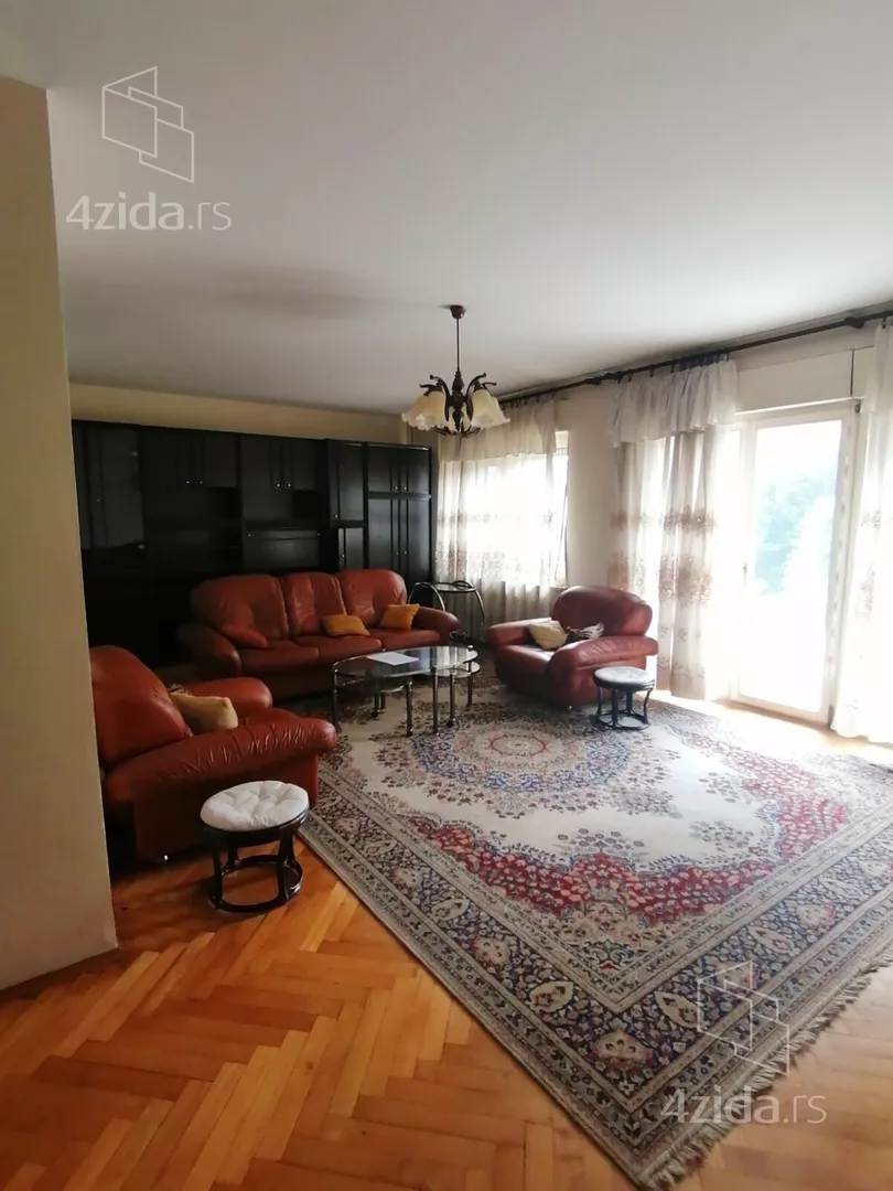 3-etažna kuća | 4zida