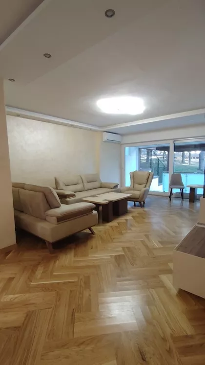 Rajka Mitića | 4zida.rs