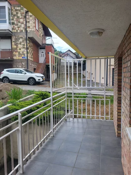 Narodnog Fronta 31A | 4zida.rs
