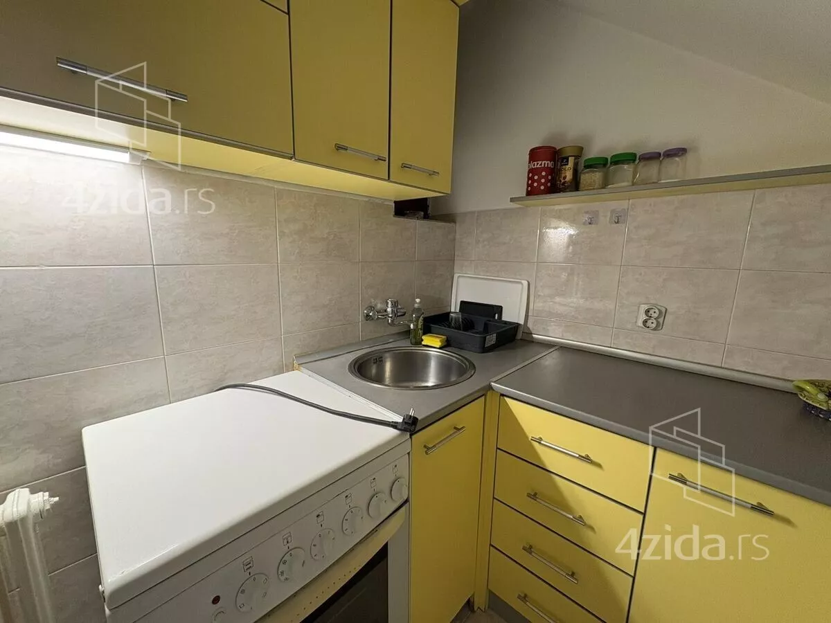 Jednosoban stan | 4zida