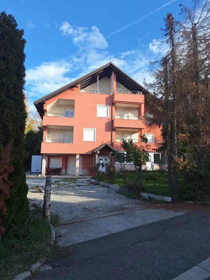 Mijaila Radovića | 4zida.rs