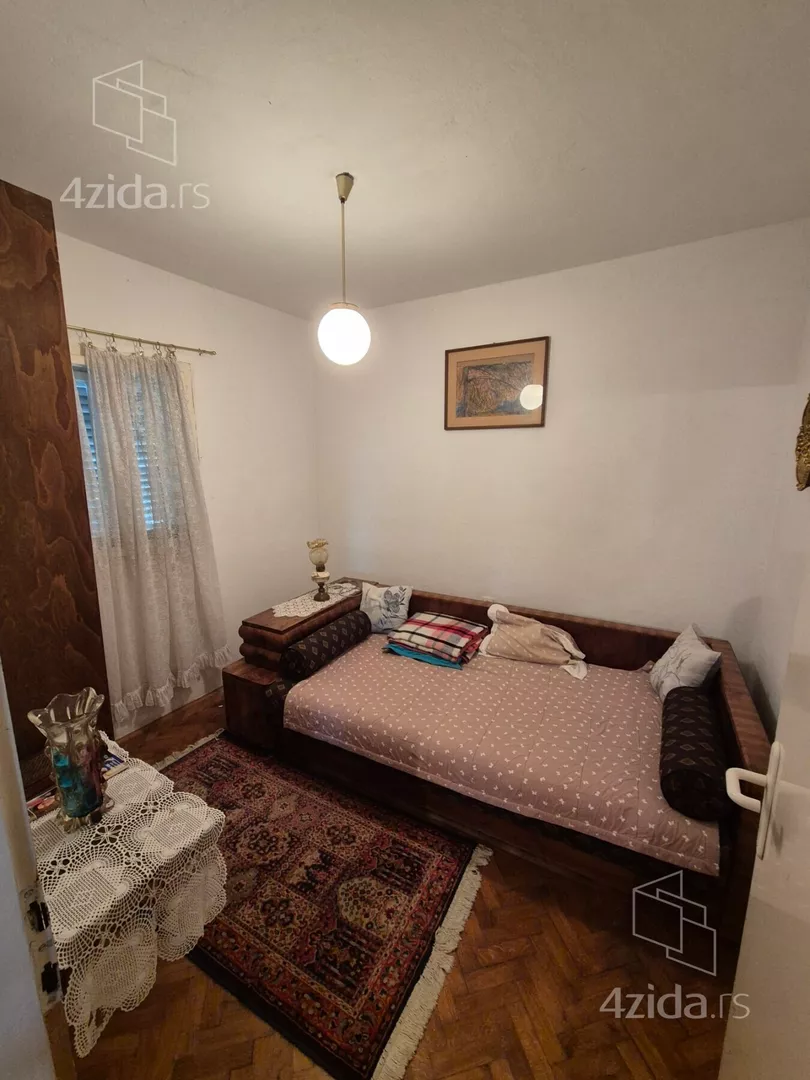 3-etažna kuća | 4zida