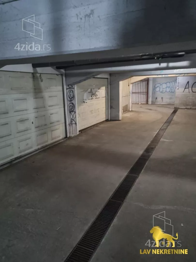 Garaža | 4zida
