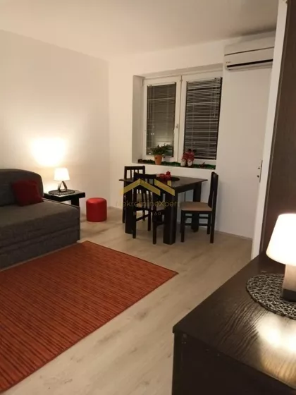 Podbara | 4zida.rs