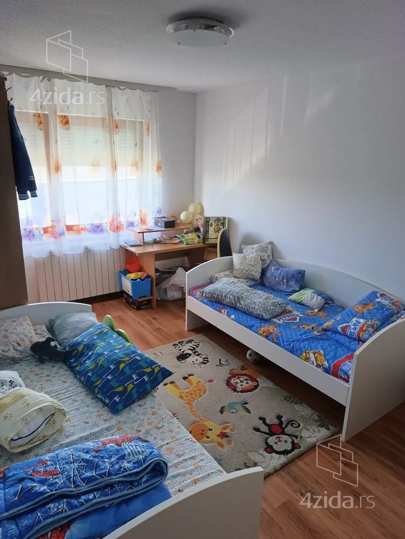 3-etažna kuća | 4zida