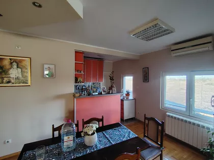 Mike Antića 20 | 4zida.rs